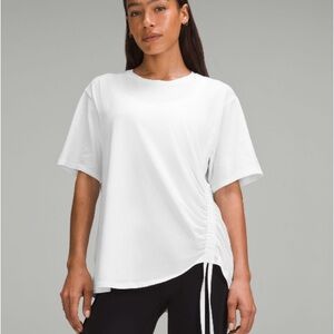Lululemon side cinch tshirt